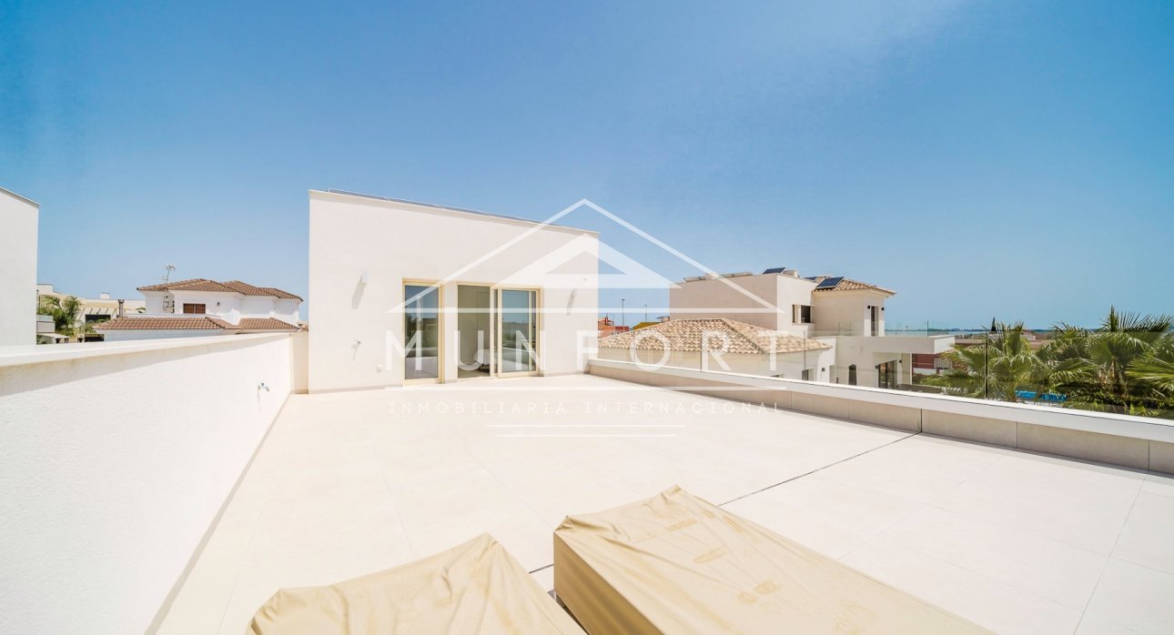 Segunda mano - Villas -
Los Montesinos