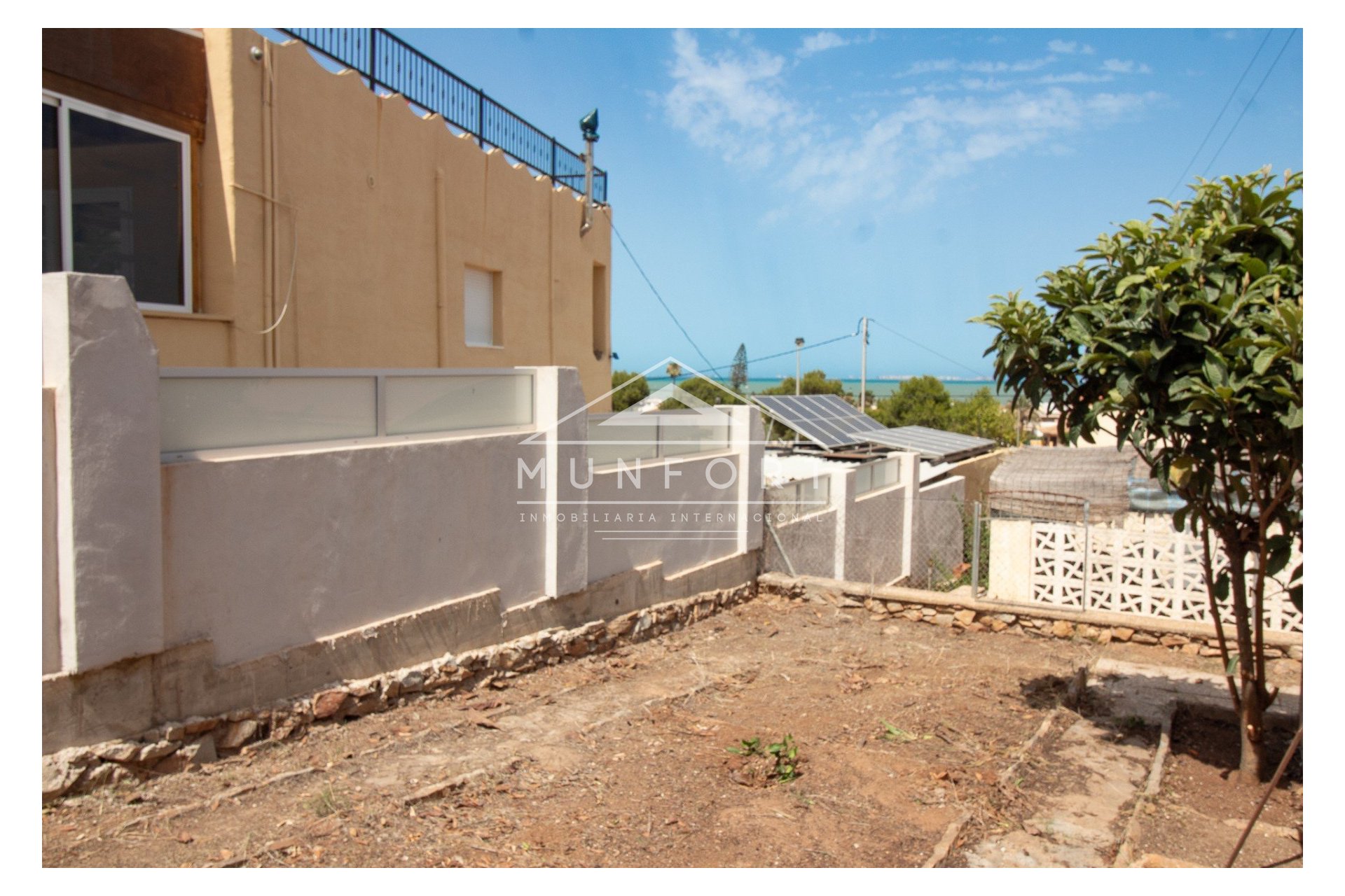 Segunda mano - Villas -
Los Urrutias - El Carmolí