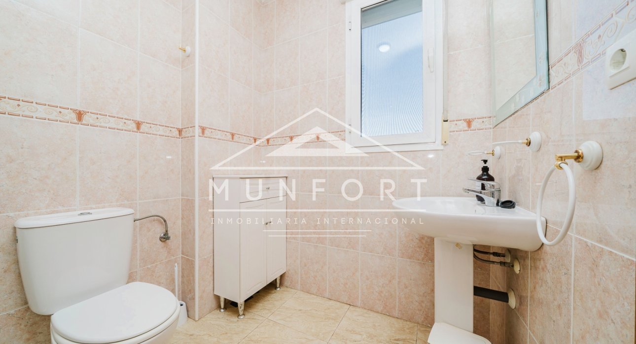 Segunda mano - Villas -
Los Urrutias - EL CARMOLI