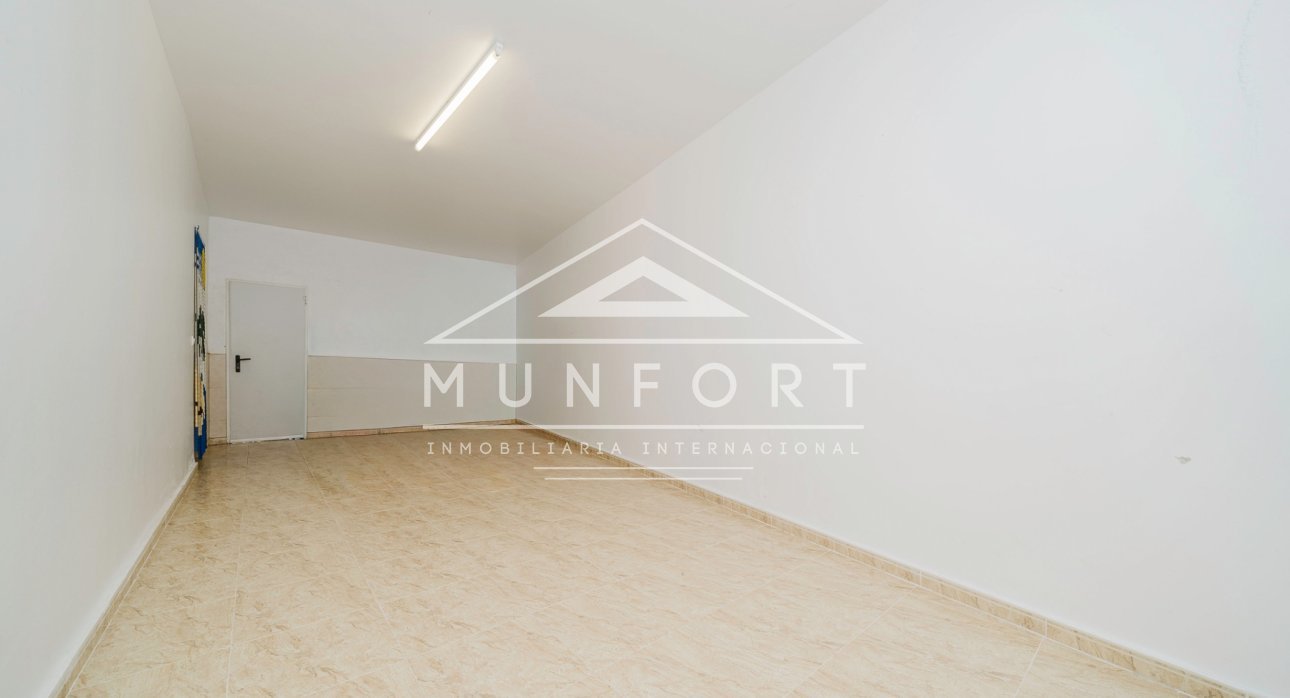 Segunda mano - Villas -
Los Urrutias - EL CARMOLI