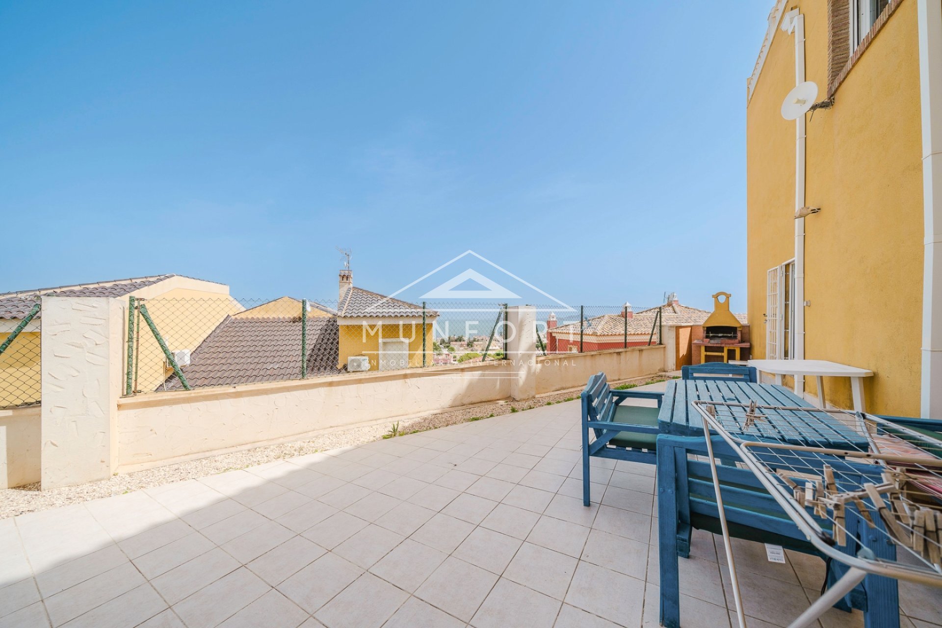 Segunda mano - Villas -
Los Urrutias - EL CARMOLI