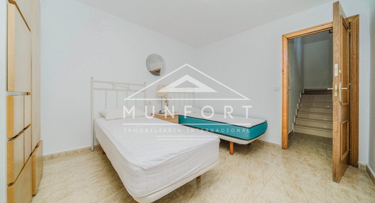 Segunda mano - Villas -
Los Urrutias - EL CARMOLI