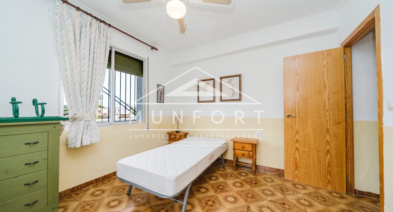 Segunda mano - Villas -
Los Urrutias - EL CARMOLI