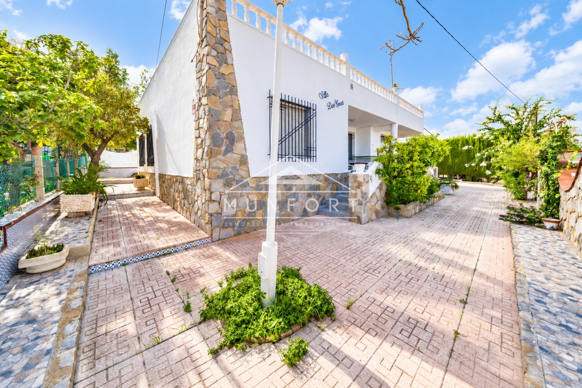 Segunda mano - Villas -
Los Urrutias - EL CARMOLI