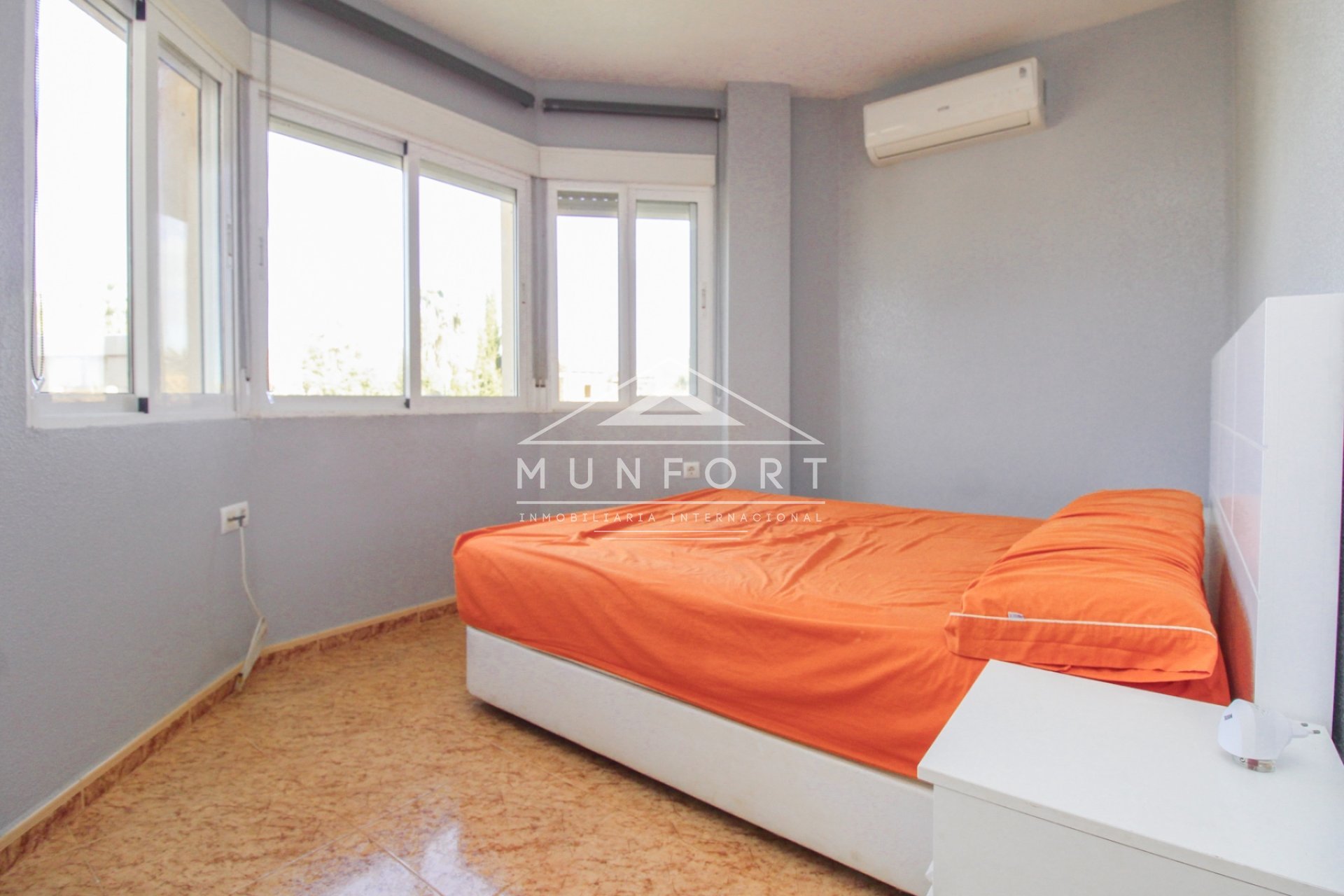 Segunda mano - Villas -
Los Urrutias