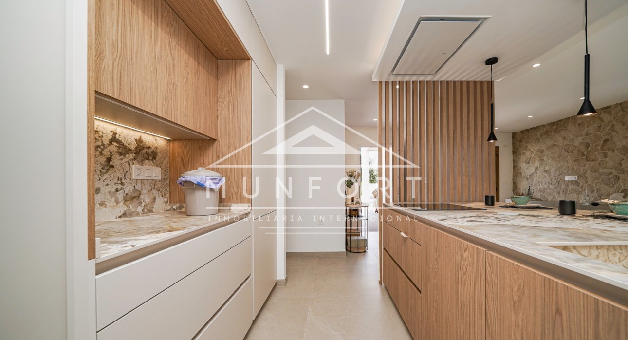 Segunda mano - Villas -
Orihuela Costa - Dehesa de Campoamor