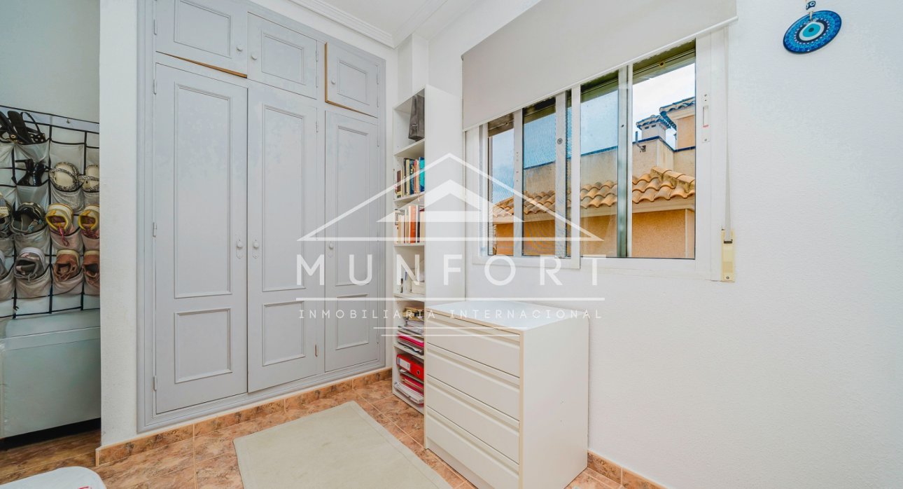 Segunda mano - Villas -
Orihuela Costa - La Regia