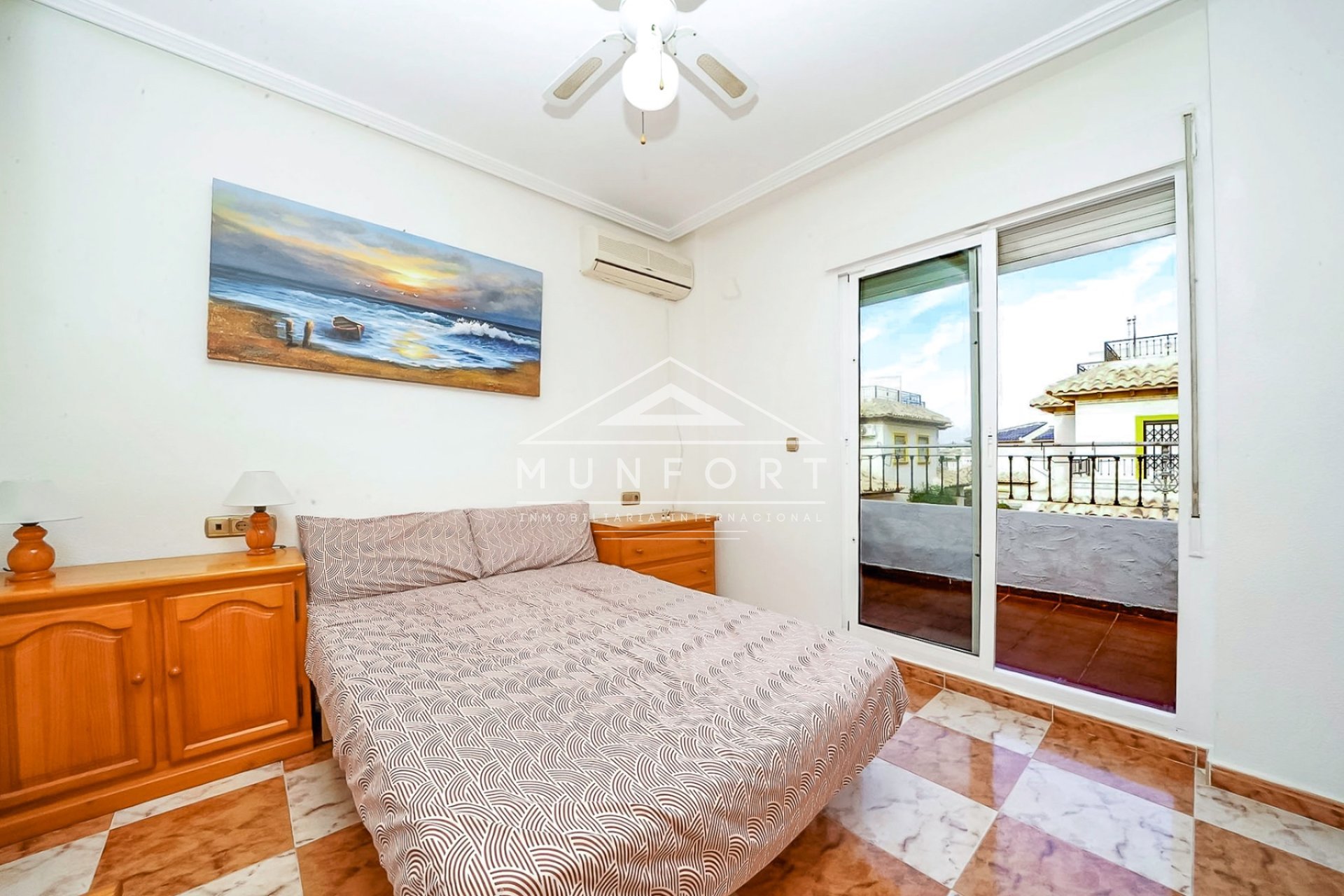 Segunda mano - Villas -
Orihuela Costa - La Regia