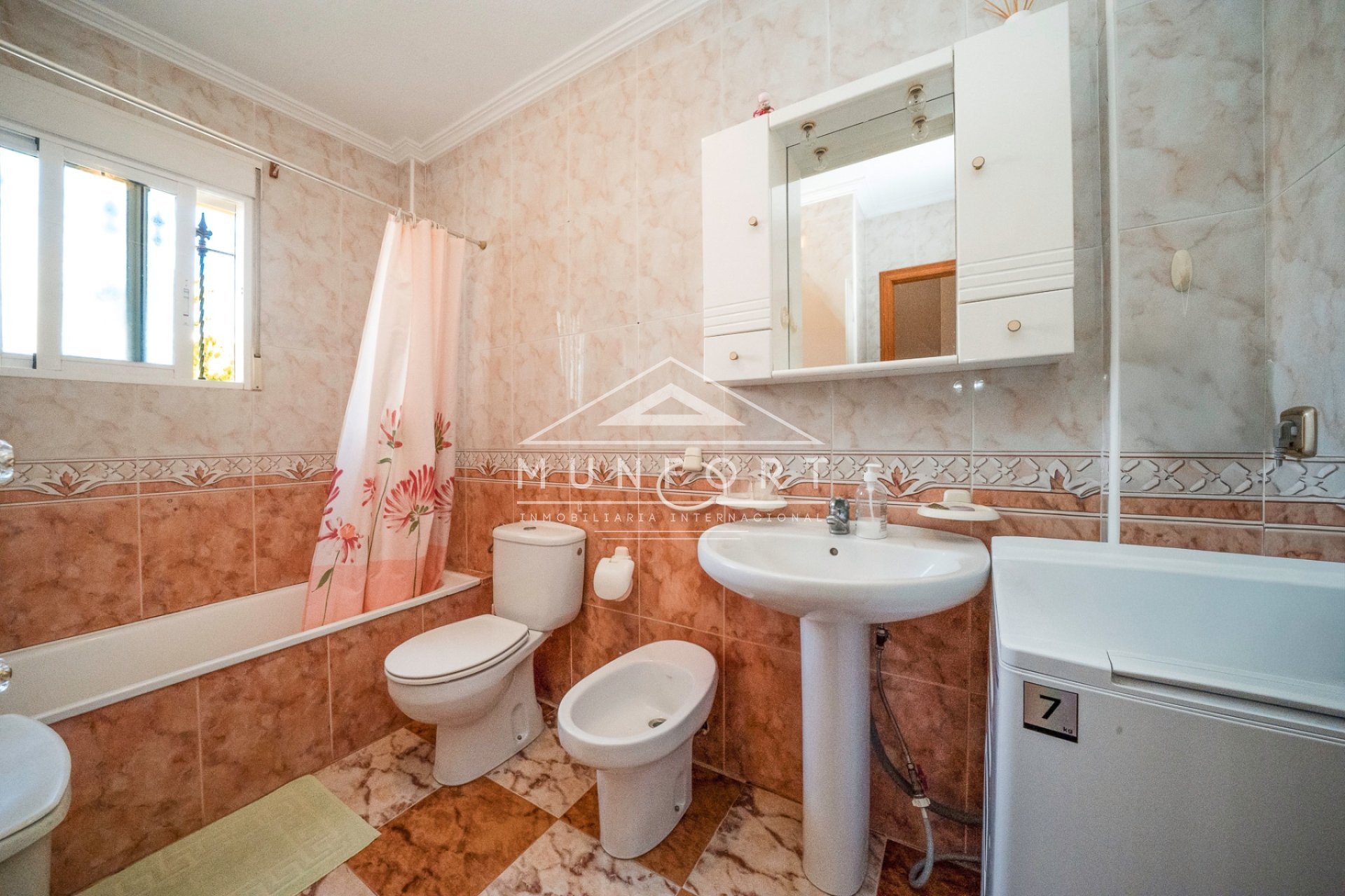 Segunda mano - Villas -
Orihuela Costa - La Regia