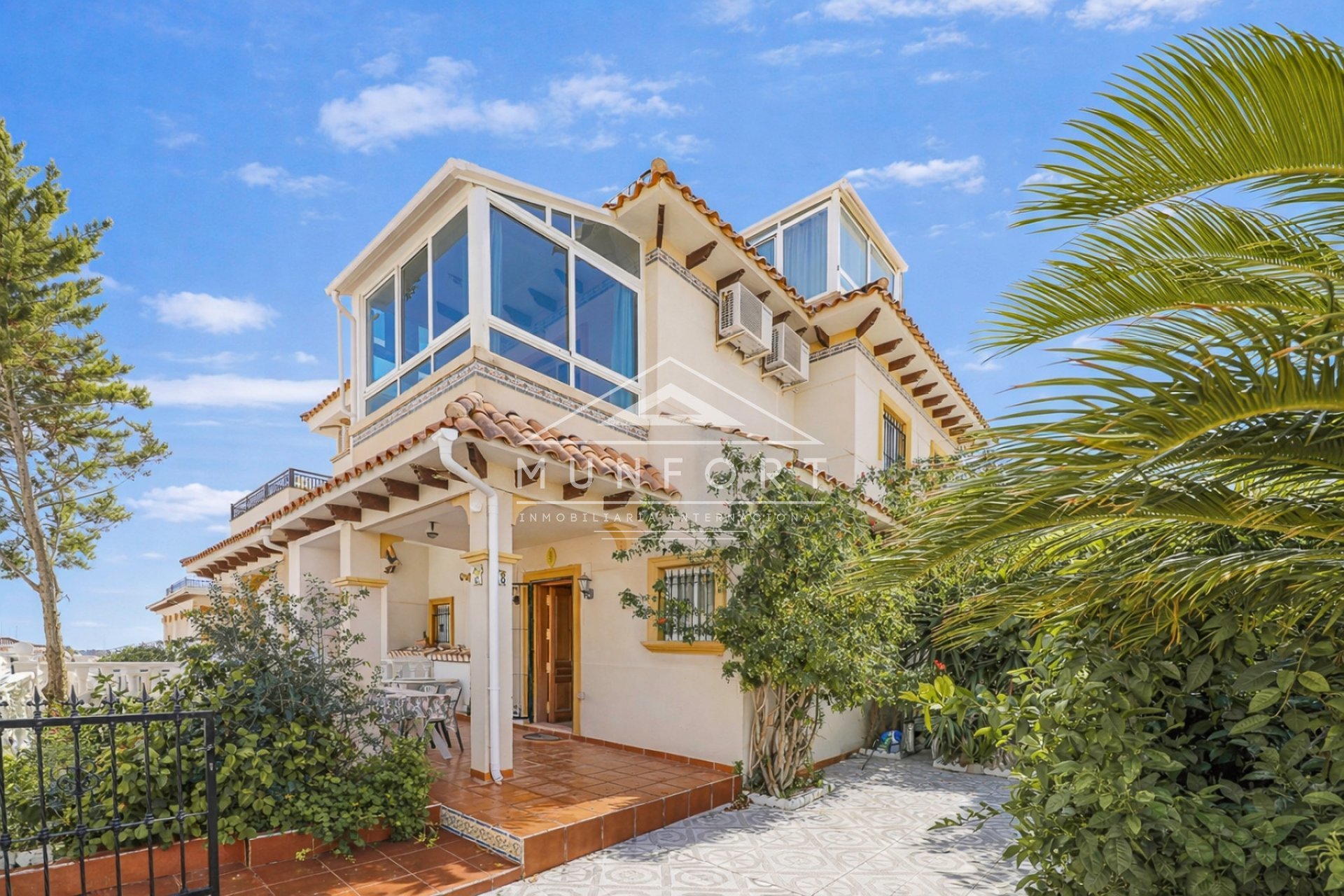 Segunda mano - Villas -
Orihuela Costa - La Regia