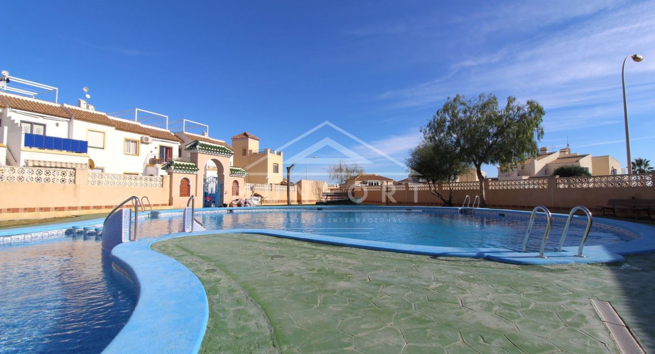 Segunda mano - Villas -
Orihuela Costa - La Zenia