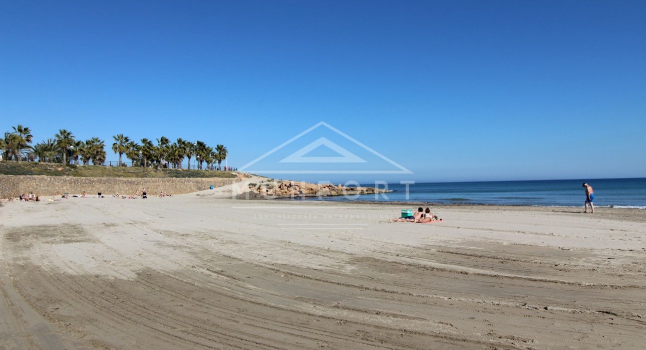 Segunda mano - Villas -
Orihuela Costa - Lomas de Cabo Roig