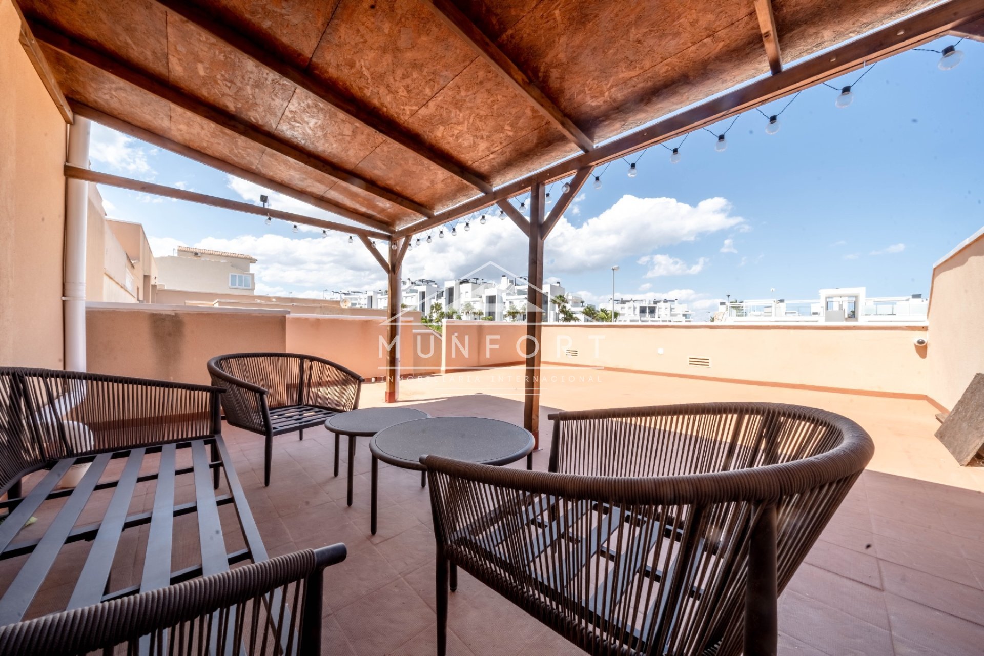 Segunda mano - Villas -
Orihuela Costa - Punta Prima