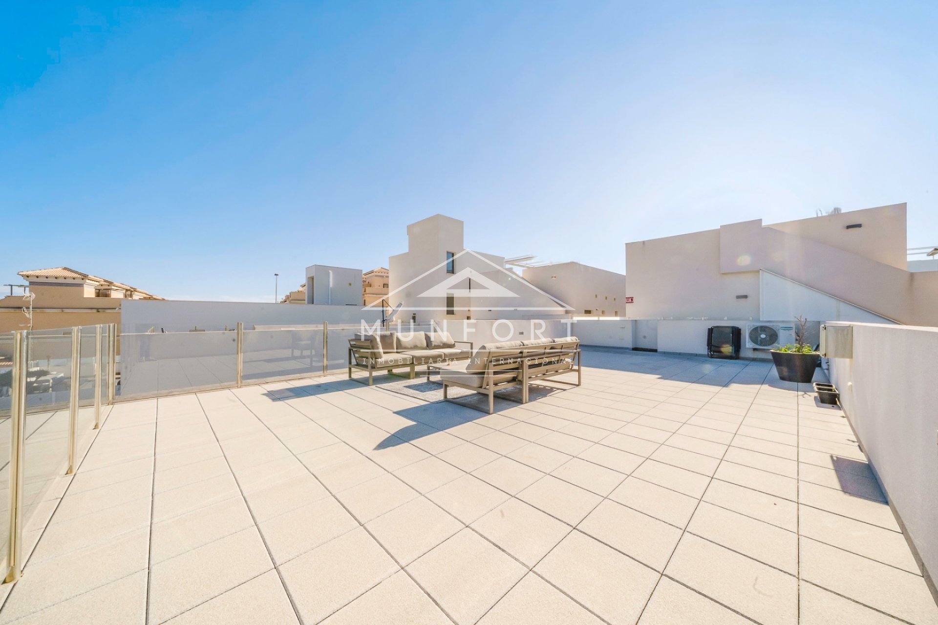 Segunda mano - Villas -
Orihuela Costa - Villamartín