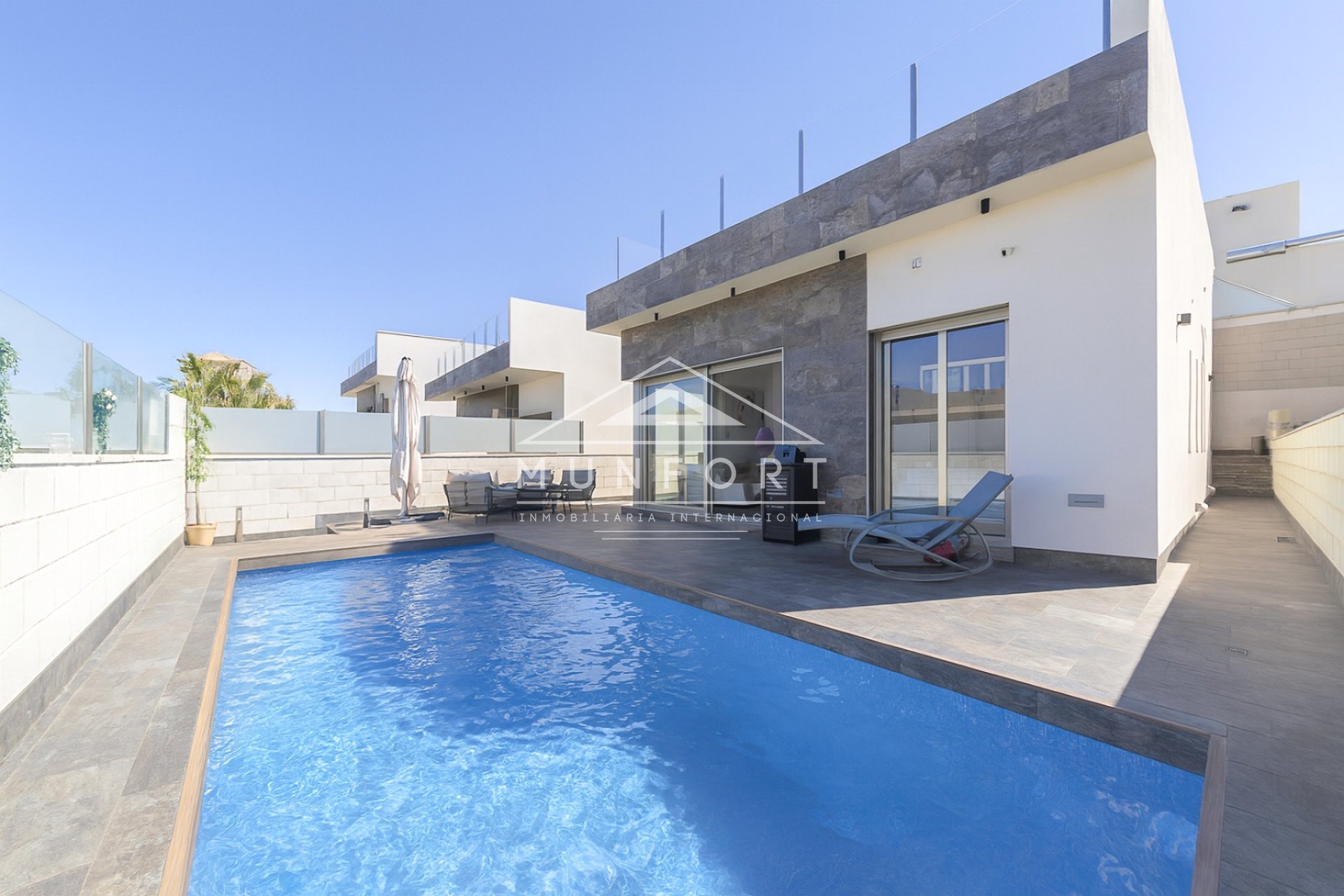 Segunda mano - Villas -
Orihuela Costa - Villamartín