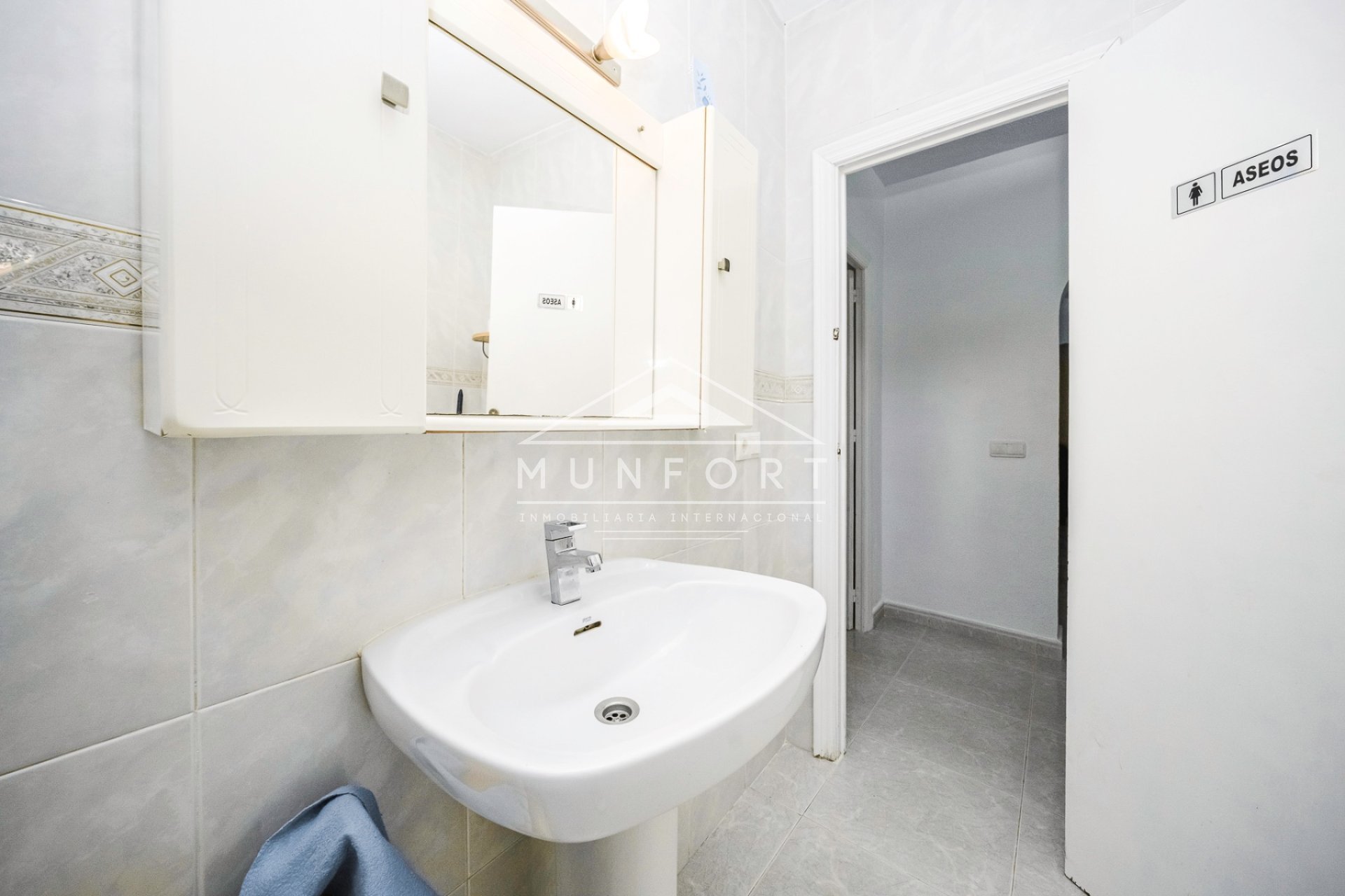 Segunda mano - Villas -
Orihuela Costa - Villamartin