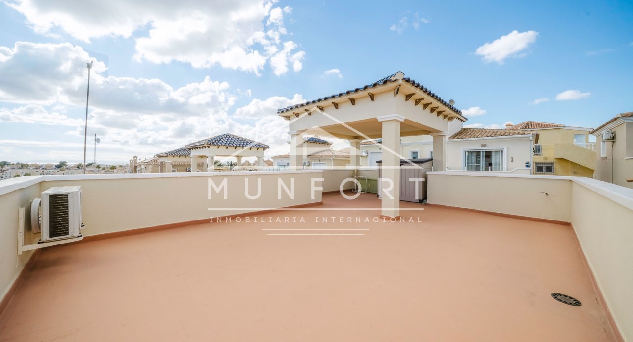 Segunda mano - Villas -
Orihuela Costa - Villamartin