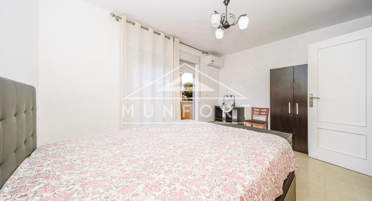 Segunda mano - Villas -
Orihuela Costa - Villamartin