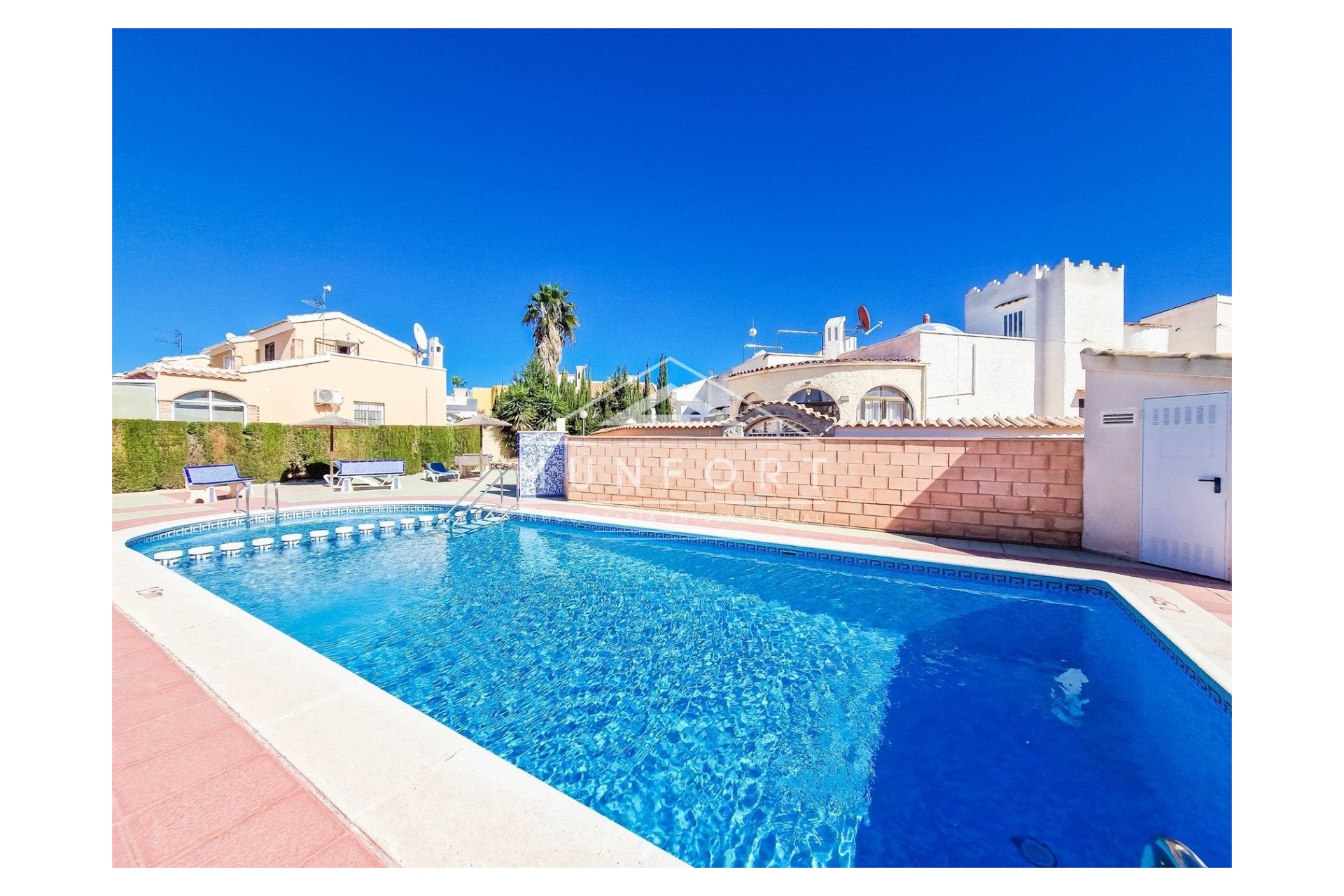 Segunda mano - Villas -
Orihuela Costa - ZENIAMAR