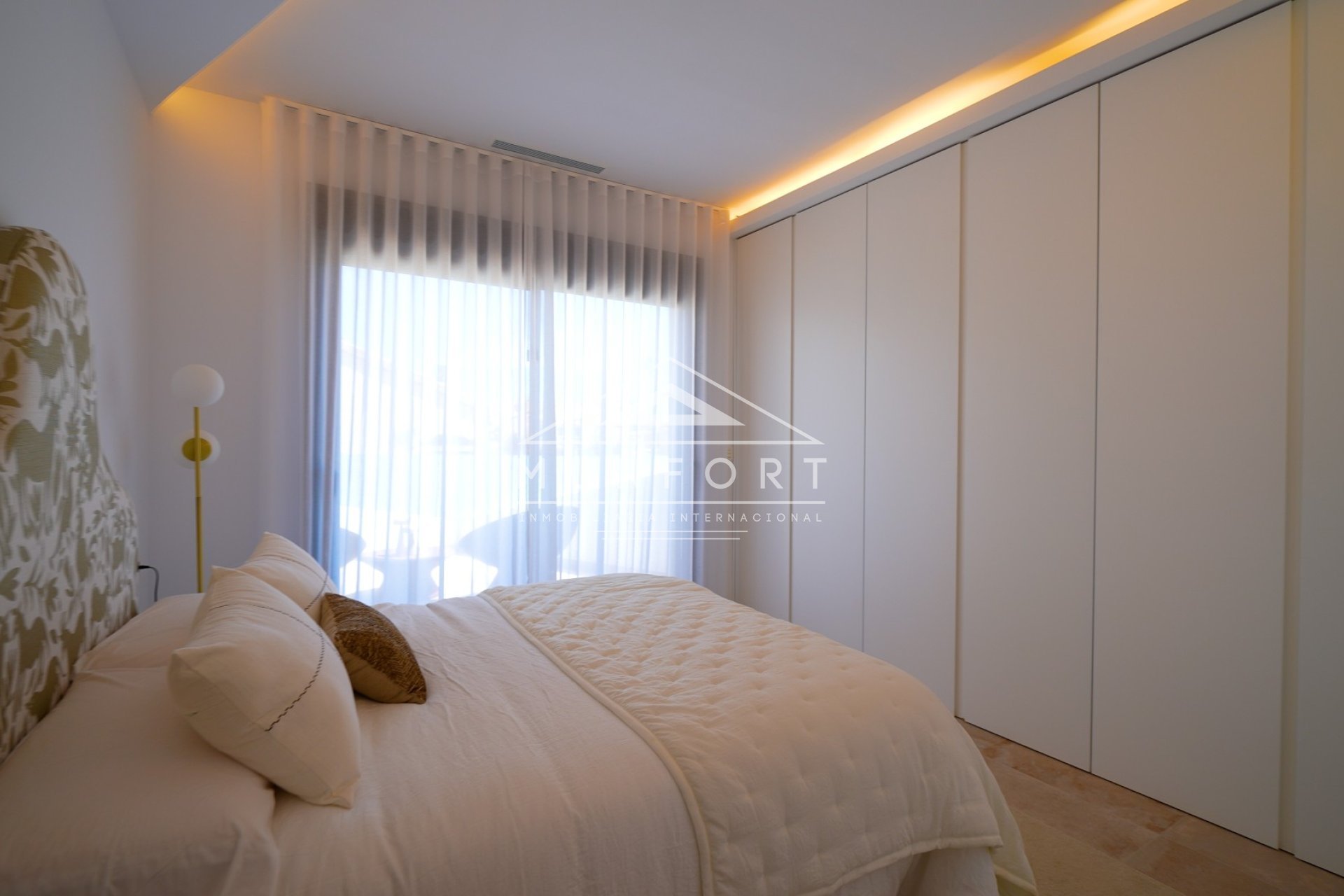 Segunda mano - Villas -
Orihuela Costa