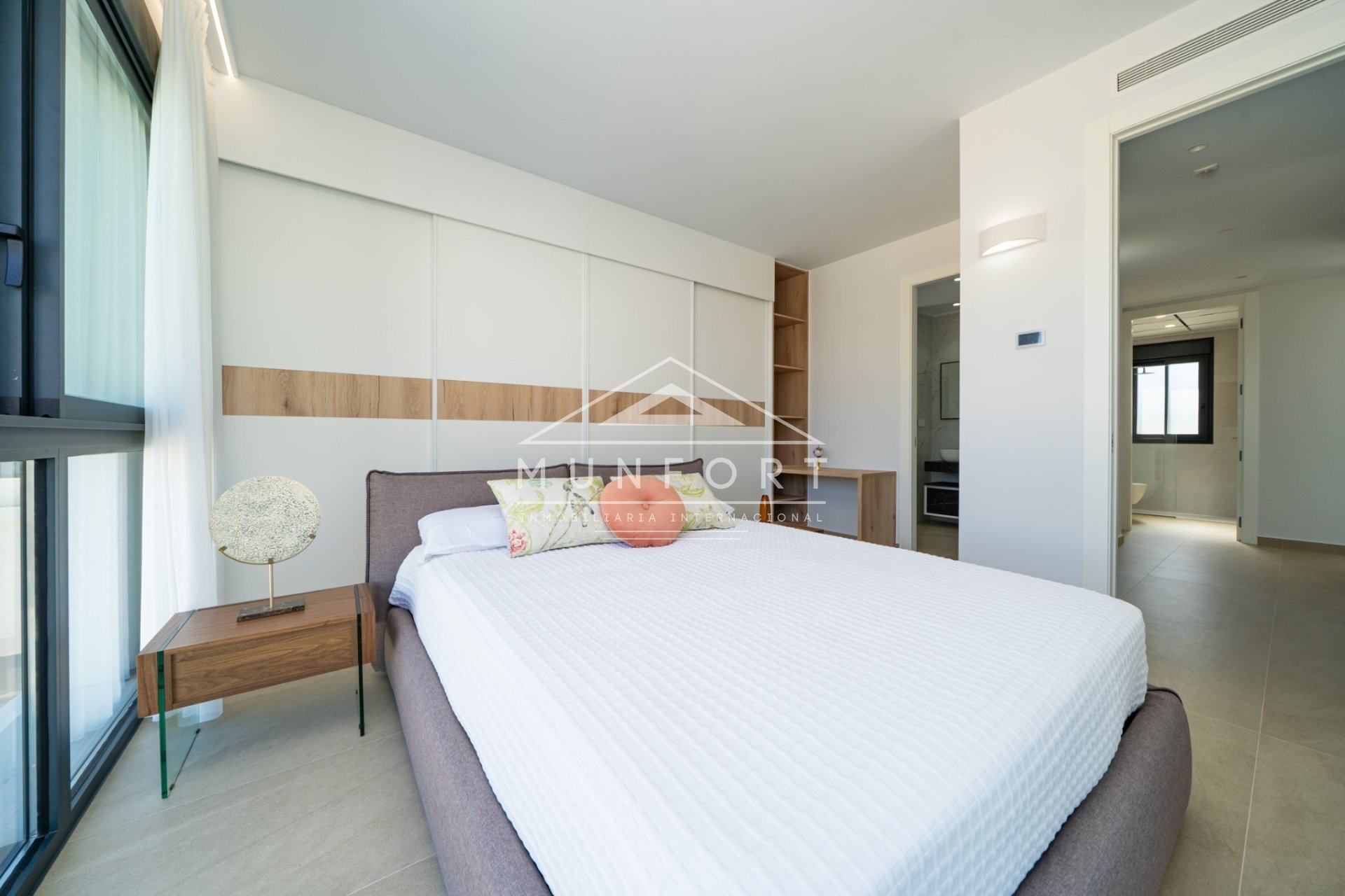 Segunda mano - Villas -
Orihuela Costa