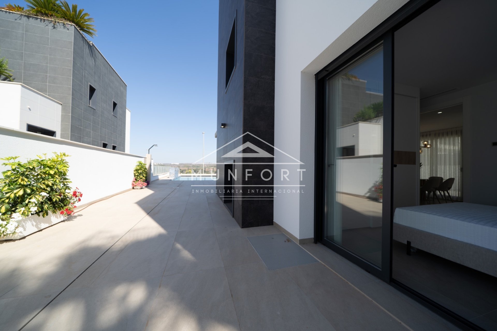 Segunda mano - Villas -
Orihuela Costa