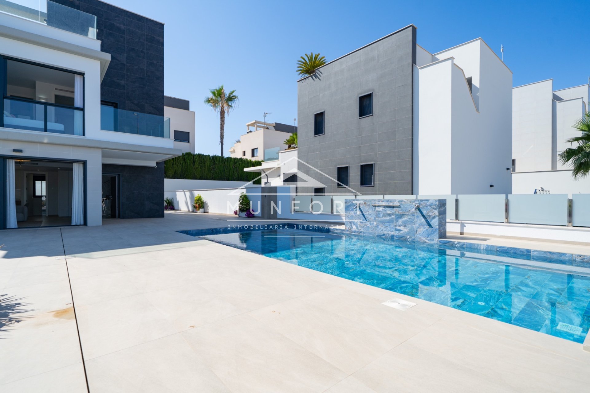 Segunda mano - Villas -
Orihuela Costa