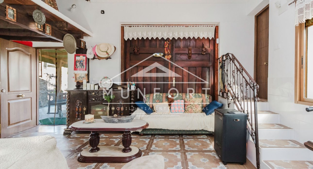 Segunda mano - Villas -
Orihuela