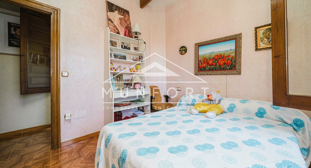 Segunda mano - Villas -
Orihuela