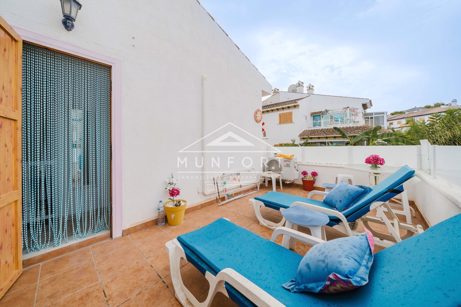 Segunda mano - Villas -
Pilar de la Horadada - Mil Palmeras