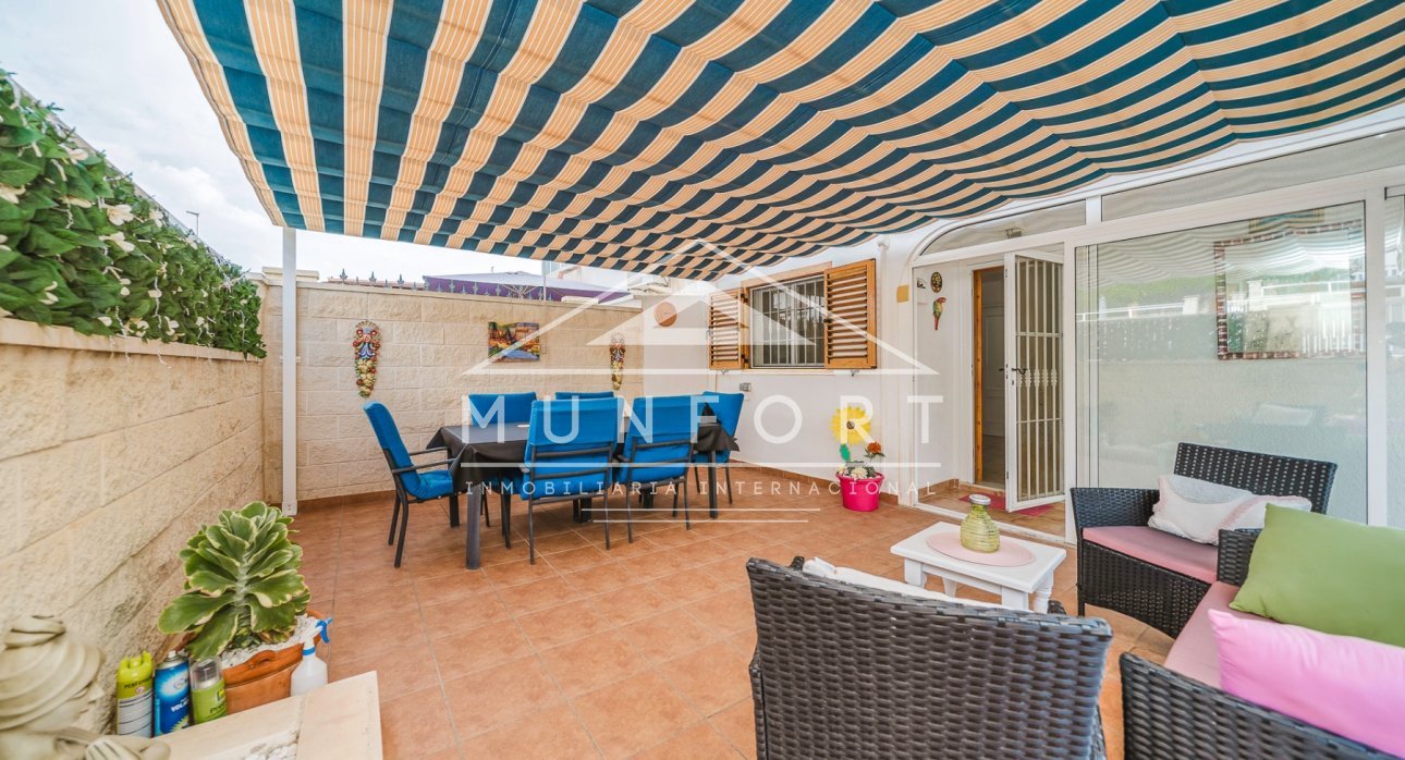 Segunda mano - Villas -
Pilar de la Horadada - Mil Palmeras