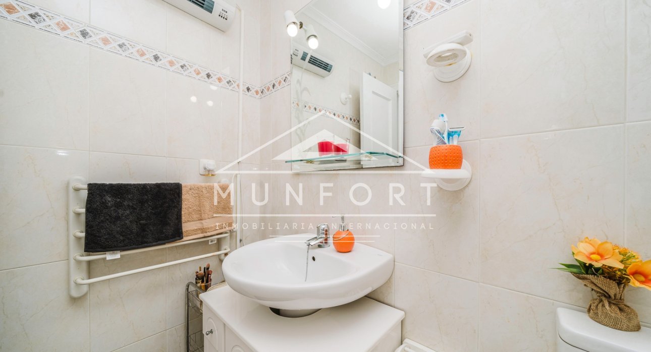 Segunda mano - Villas -
Pilar de la Horadada - Mil Palmeras