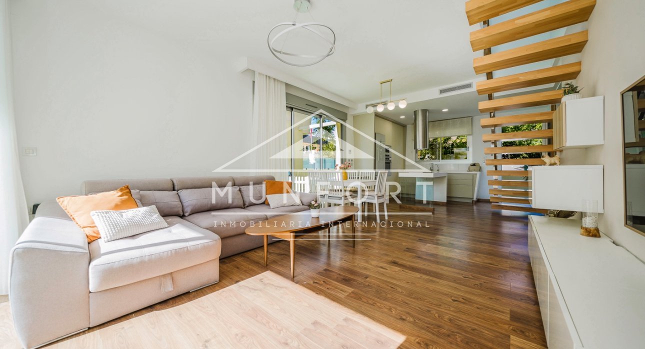 Segunda mano - Villas -
Pilar de la Horadada - Mil Palmeras