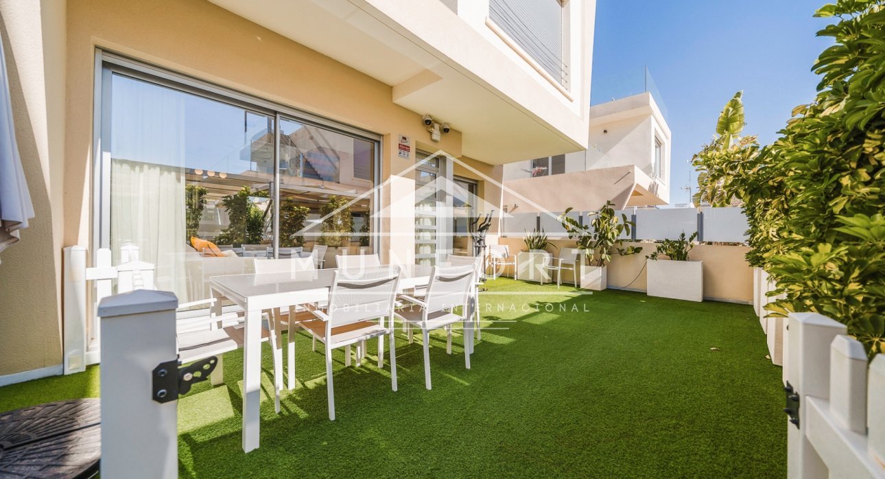 Segunda mano - Villas -
Pilar de la Horadada - Mil Palmeras