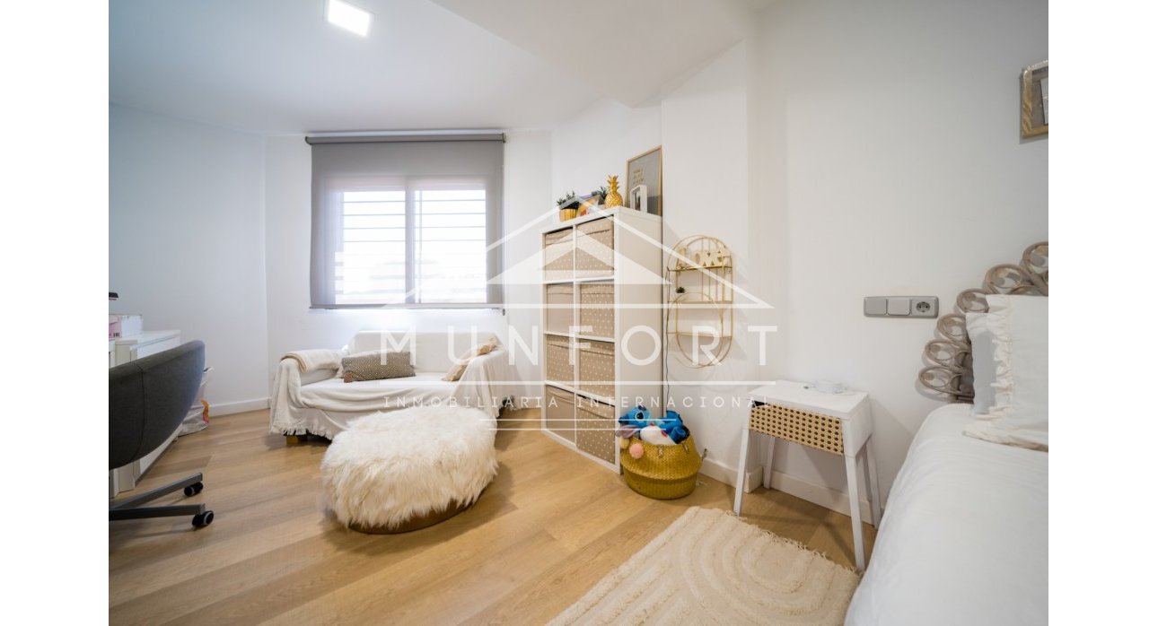 Segunda mano - Villas -
Pilar de la Horadada - Pinar de Campoverde