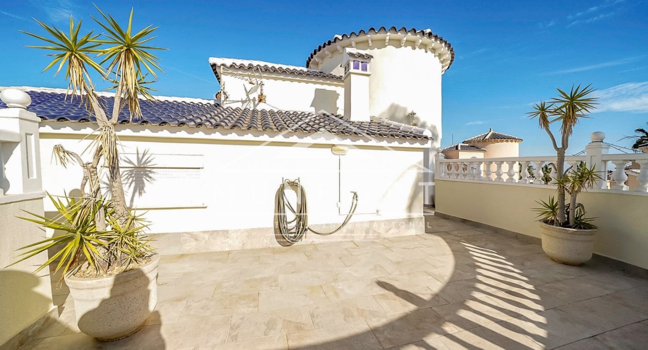 Segunda mano - Villas -
Pilar de la Horadada - Pinar de Campoverde