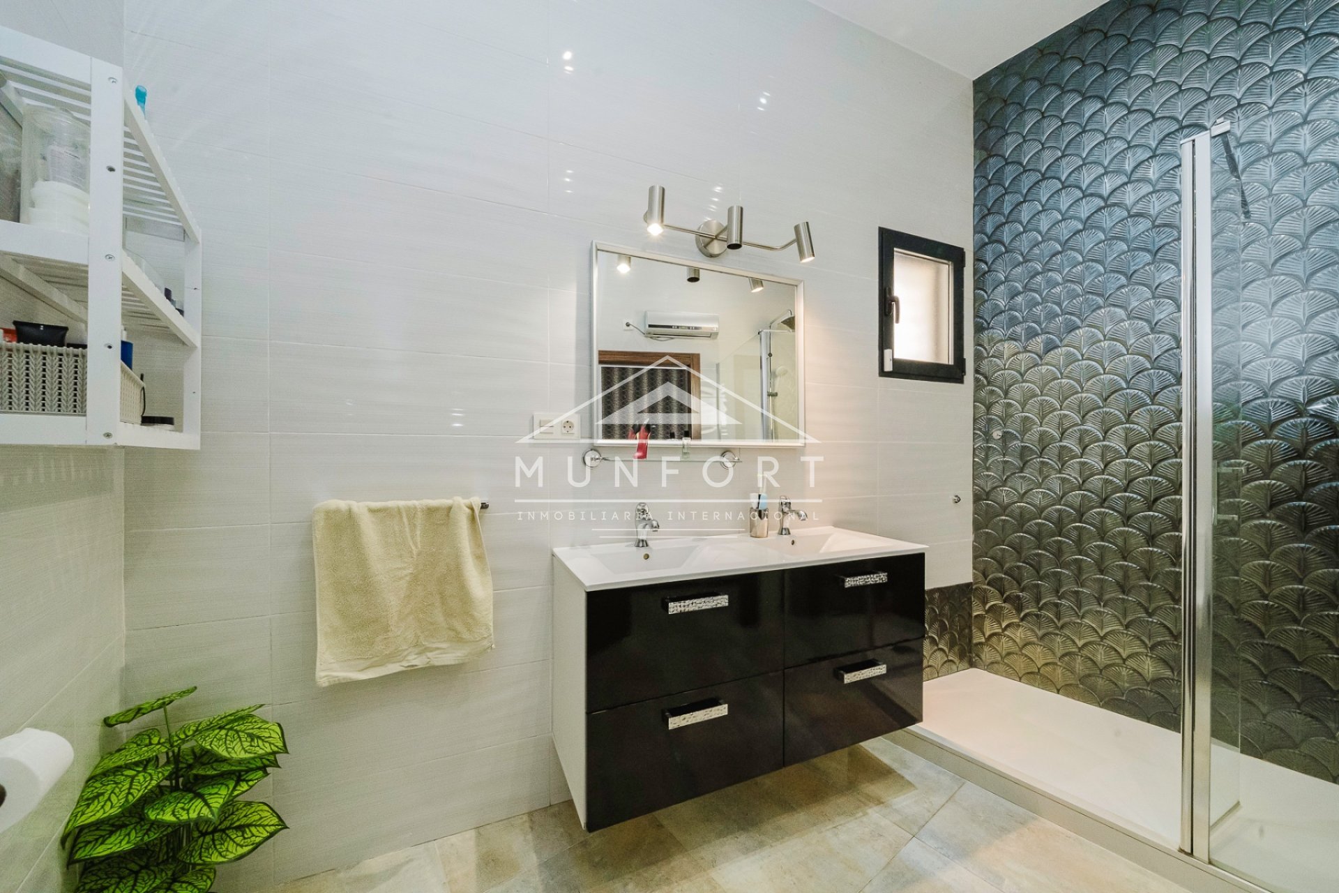 Segunda mano - Villas -
Pilar de la Horadada - Torre de la Horadada