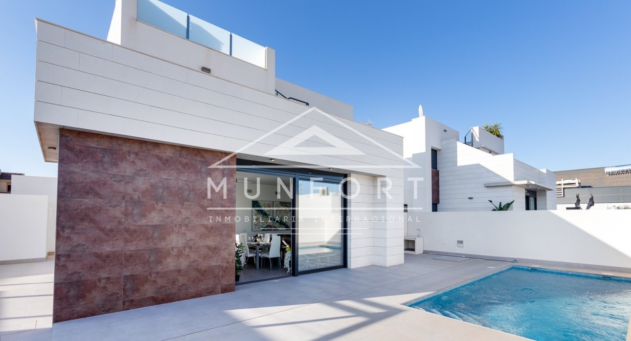 Segunda mano - Villas -
Pilar de la Horadada