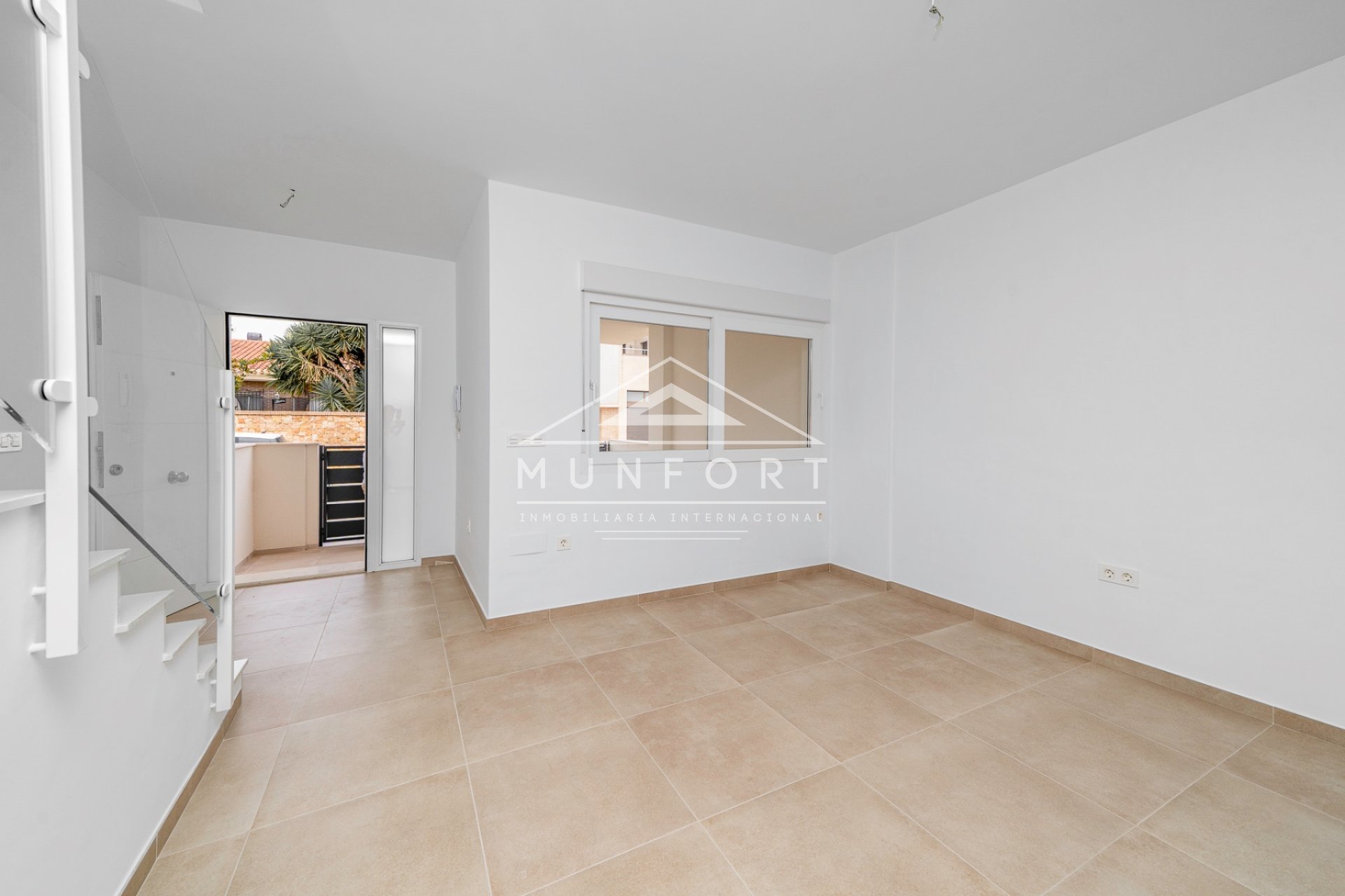 Segunda mano - Villas -
Pilar de la Horadada