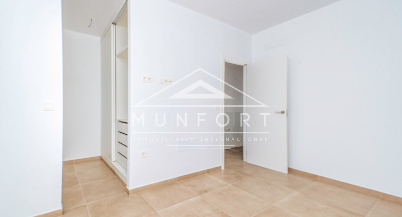 Segunda mano - Villas -
Pilar de la Horadada