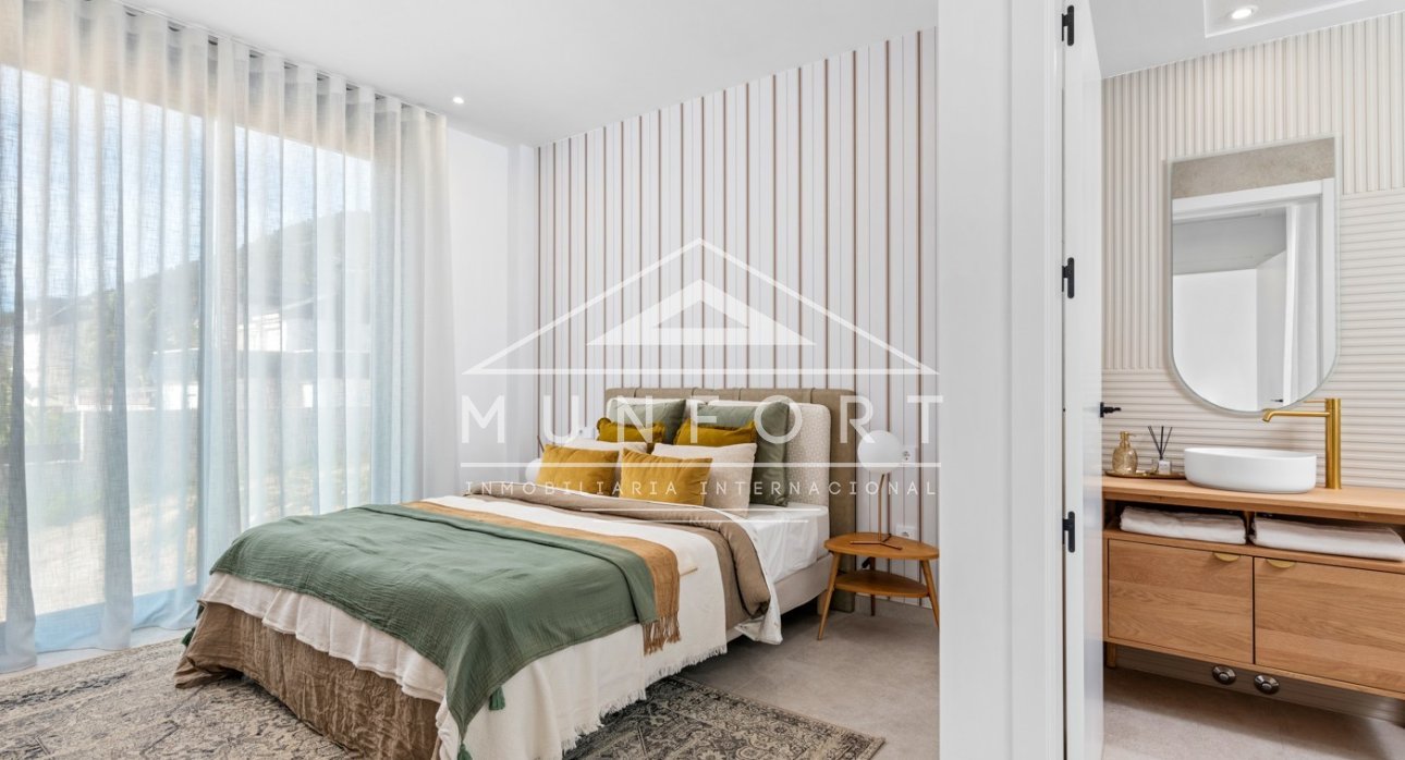 Segunda mano - Villas -
Polop de La Marina 