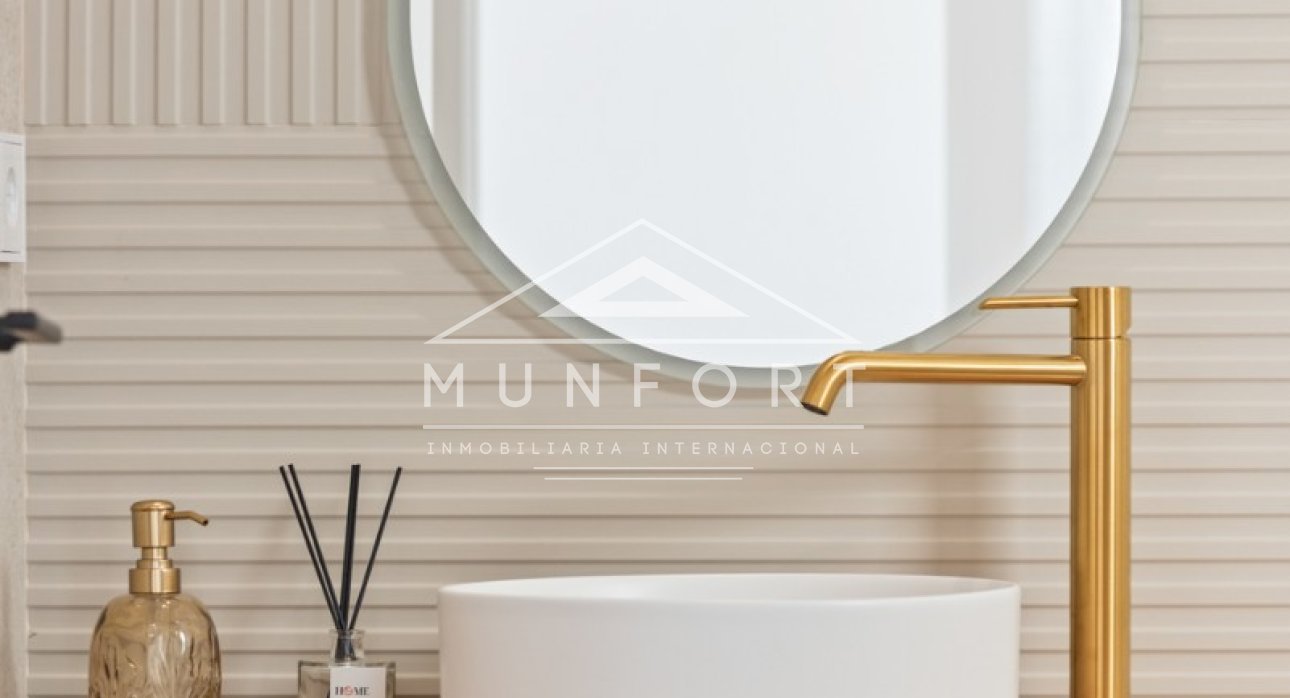 Segunda mano - Villas -
Polop de La Marina 