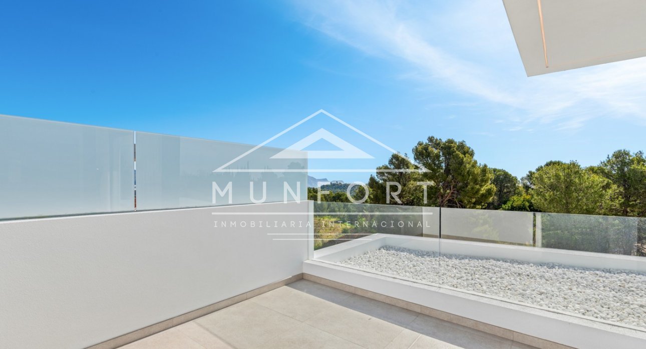 Segunda mano - Villas -
Polop de La Marina 