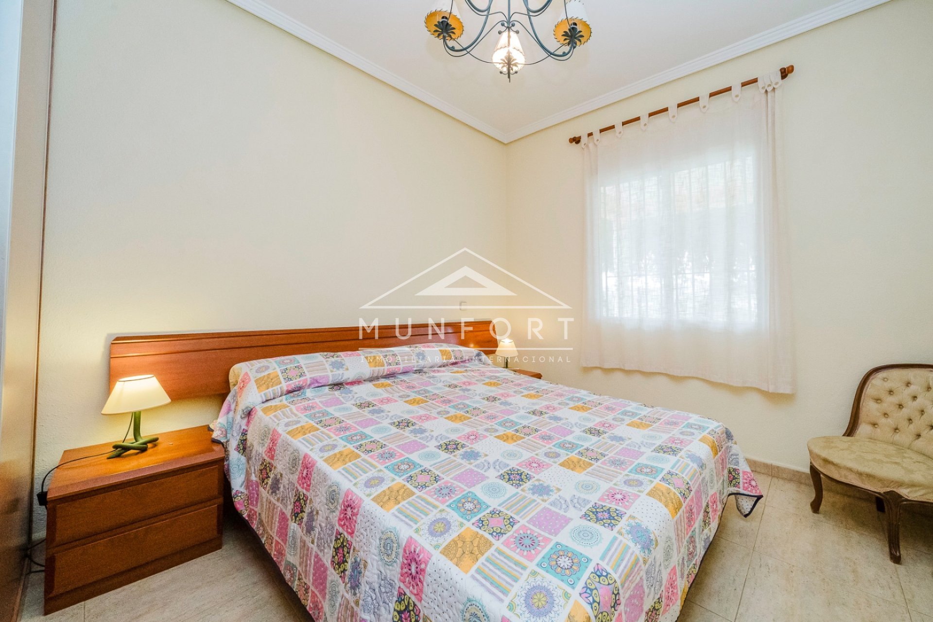 Segunda mano - Villas -
Rojales