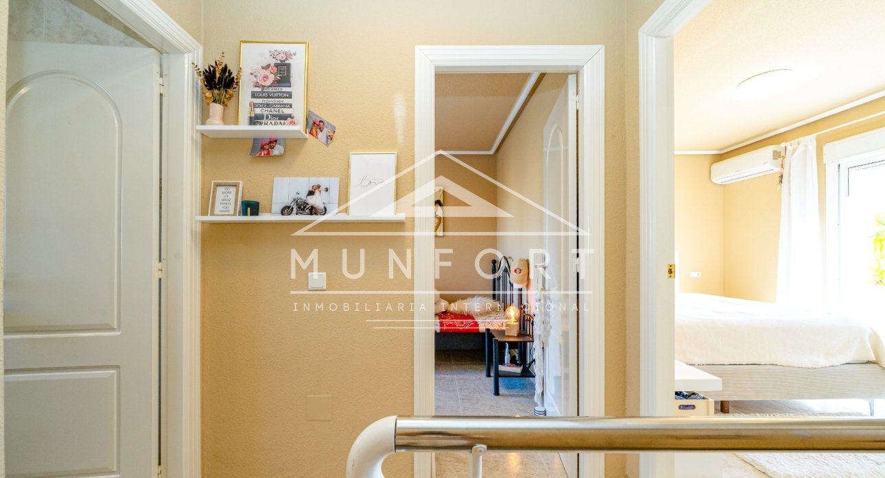 Segunda mano - Villas -
Rojales