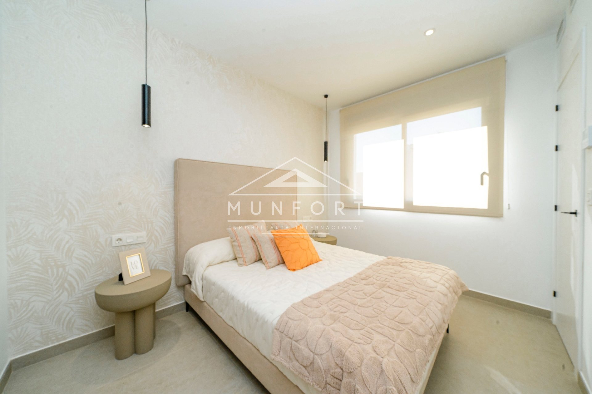 Segunda mano - Villas -
Rojales