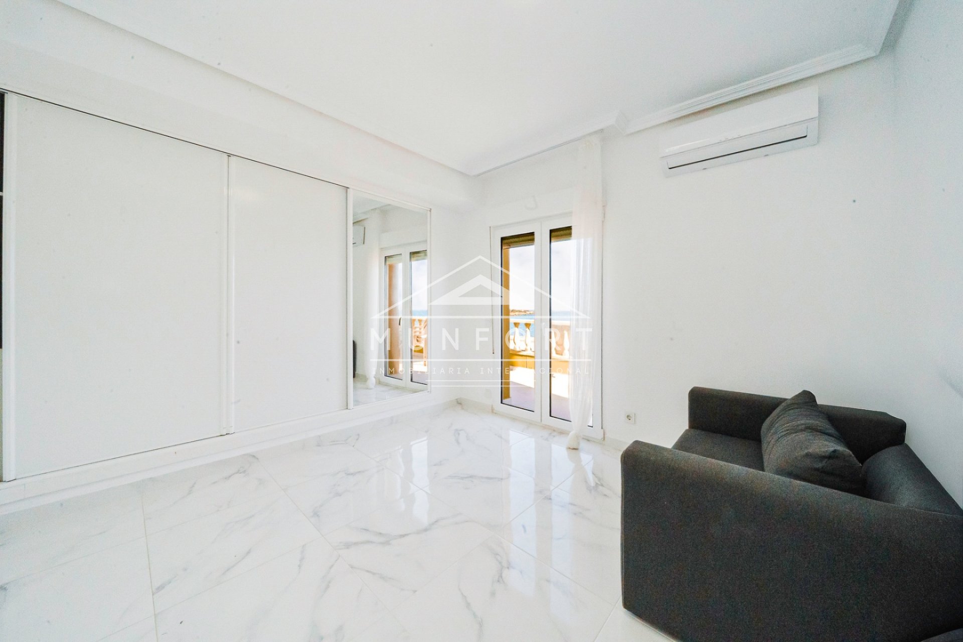 Segunda mano - Villas -
San Javier - La Manga del Mar Menor