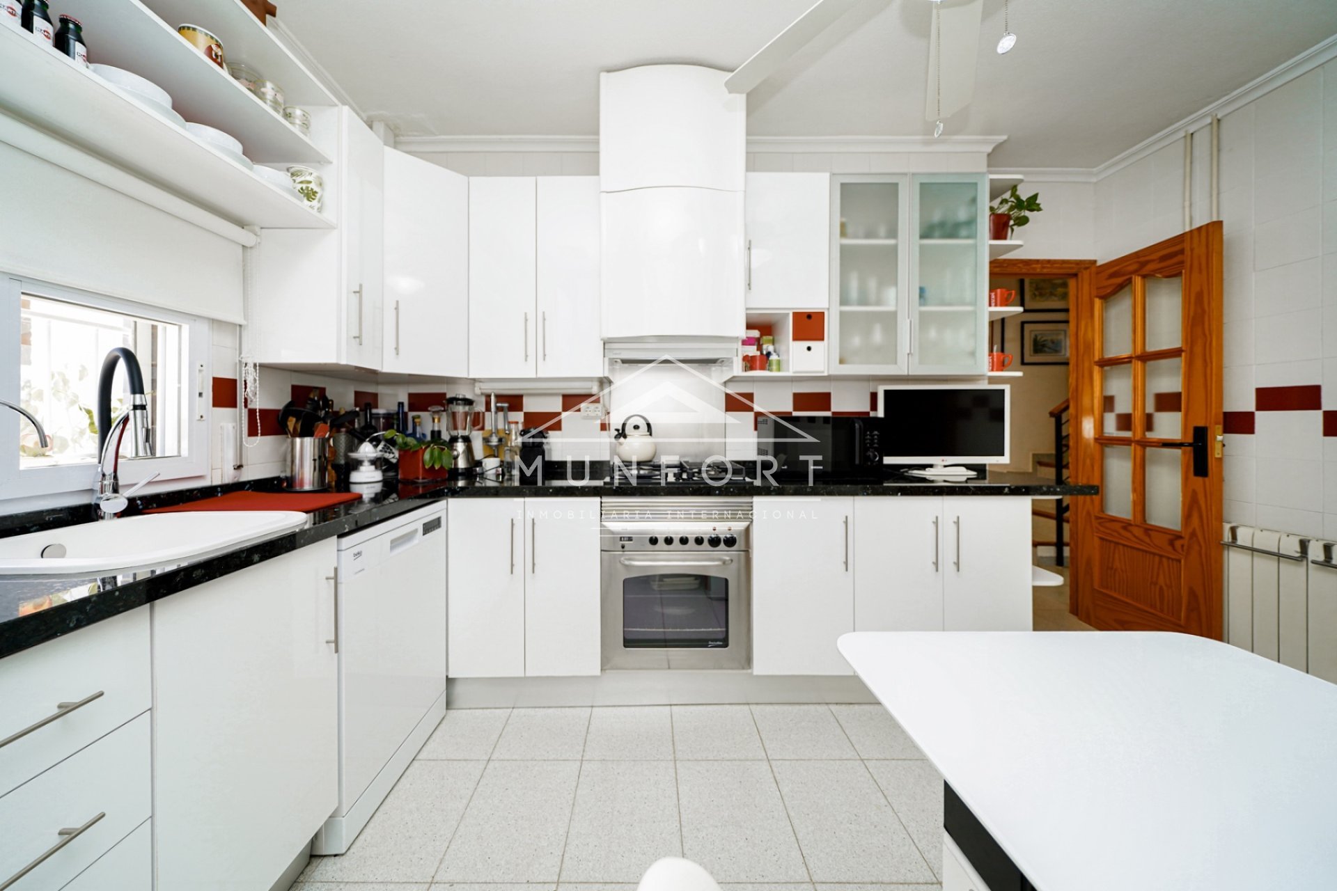 Segunda mano - Villas -
San Javier - Santiago de la Ribera