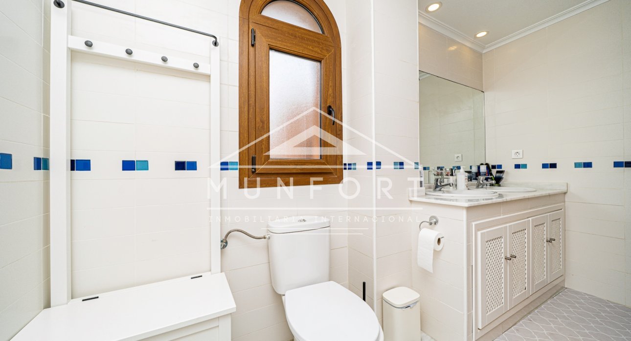 Segunda mano - Villas -
San Miguel de Salinas