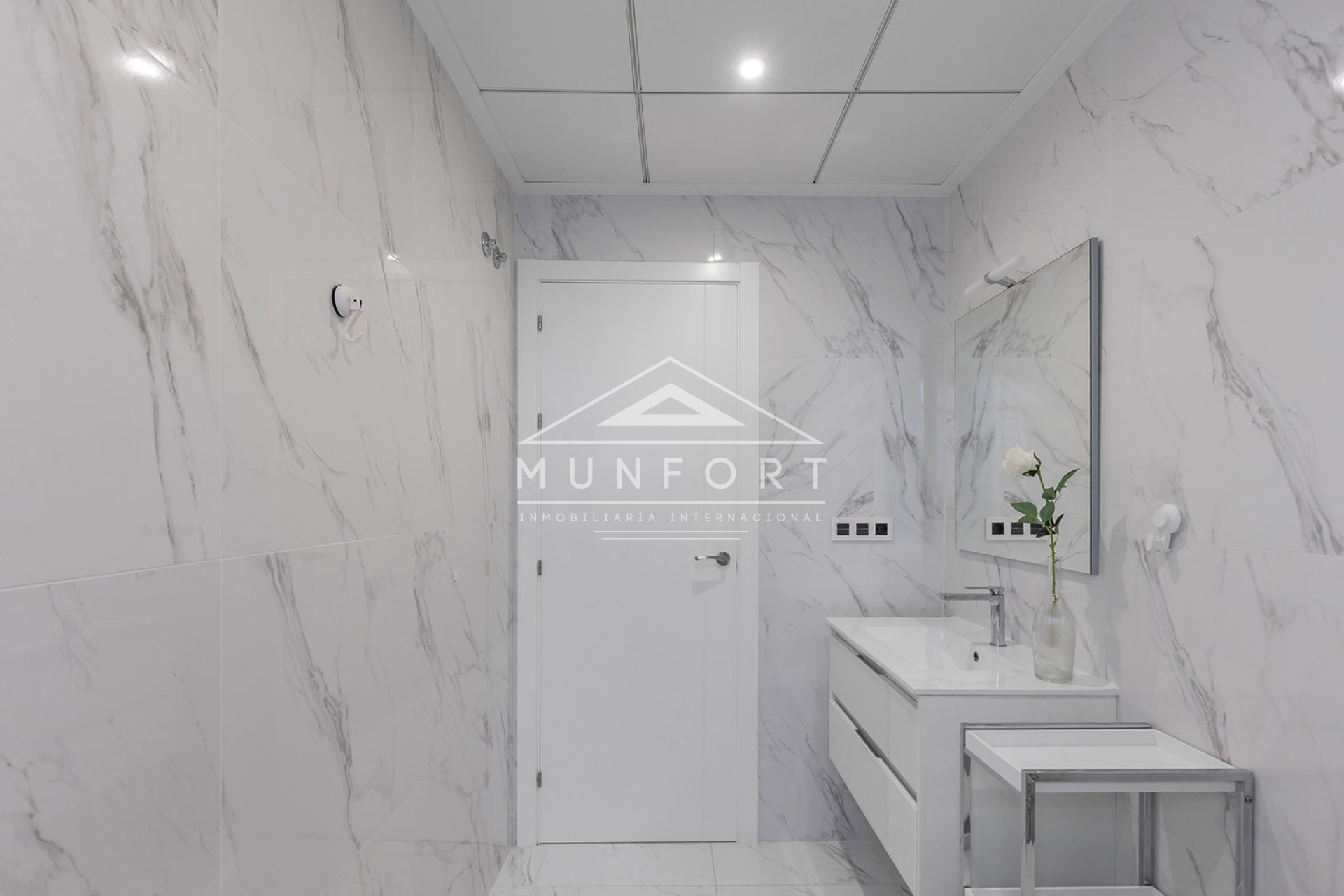 Segunda mano - Villas -
San Miguel de Salinas